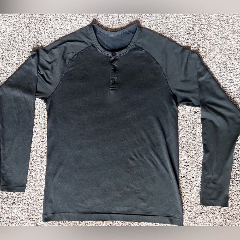 Dri-fit Lululemon long sleeve black Shirt